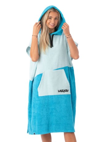 Emerald – PONCHO – Stylish & Comfortable